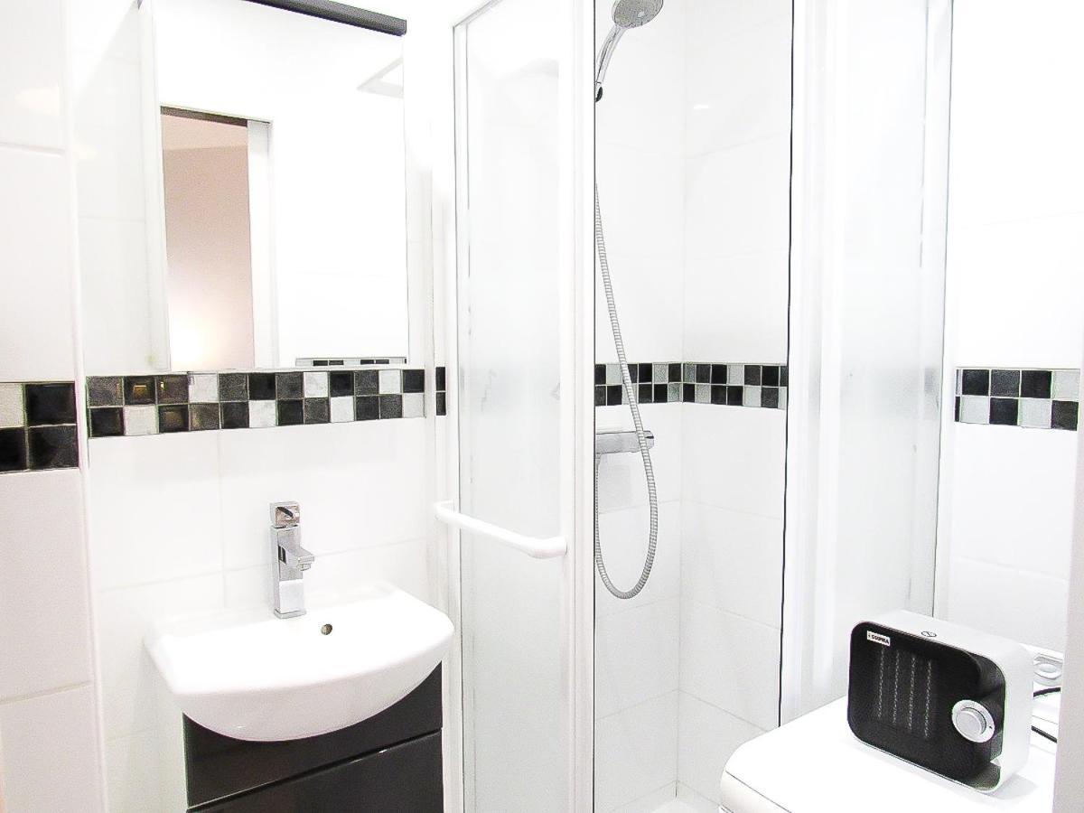 Cabourg, Cosy Appartement Avec Balcon + Parking Prive Екстер'єр фото